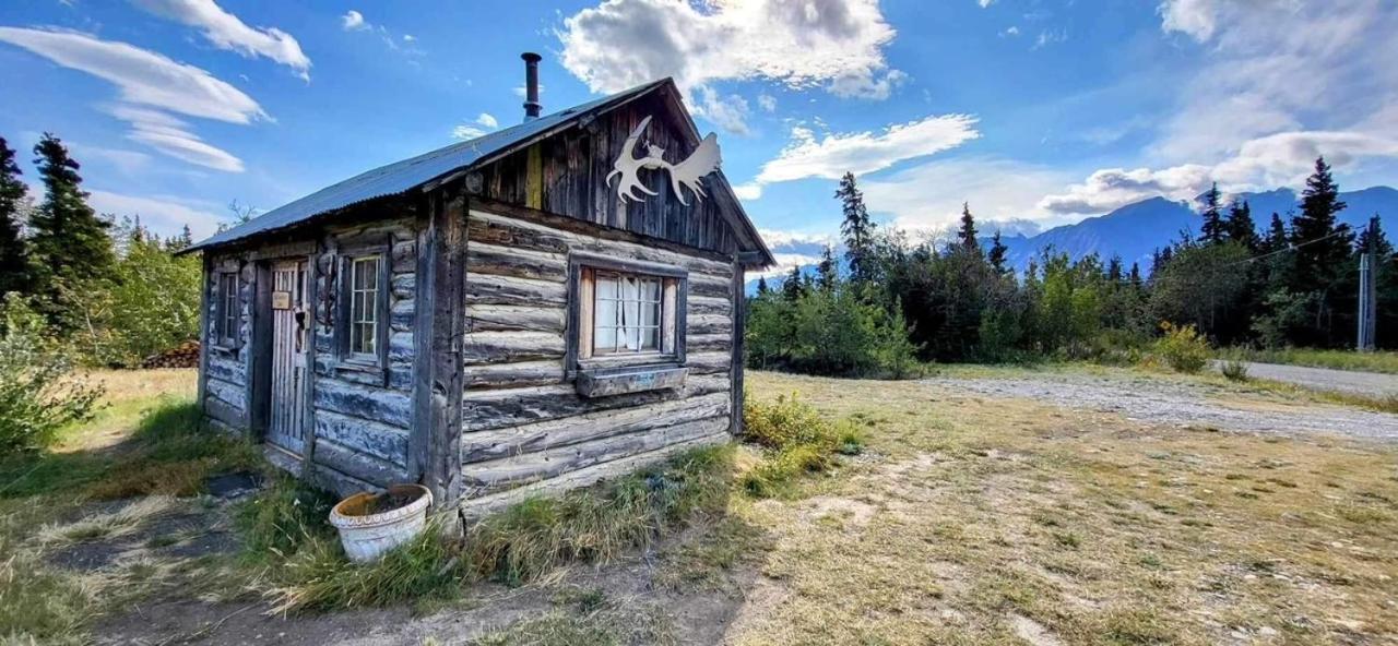 Mount Logan Ecolodge & Retreat Center Haines Junction Extérieur photo